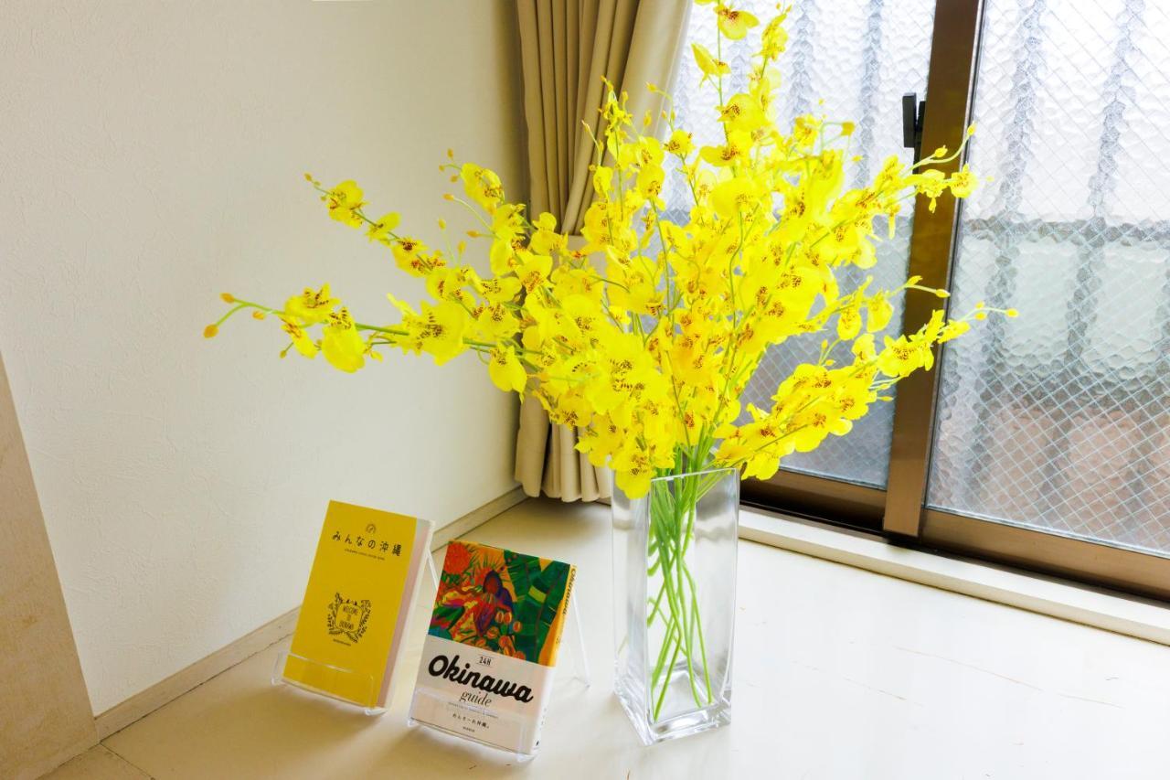 Naha Gajumaru Apartment Hotel 301 المظهر الخارجي الصورة